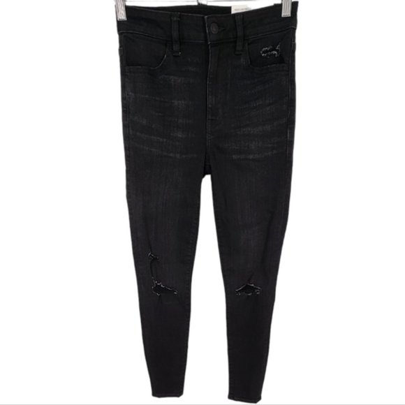 American Eagle Next Level Stretch Distressed Super Hi-Rise Jegging Black 2 NWT - Picture 2 of 9